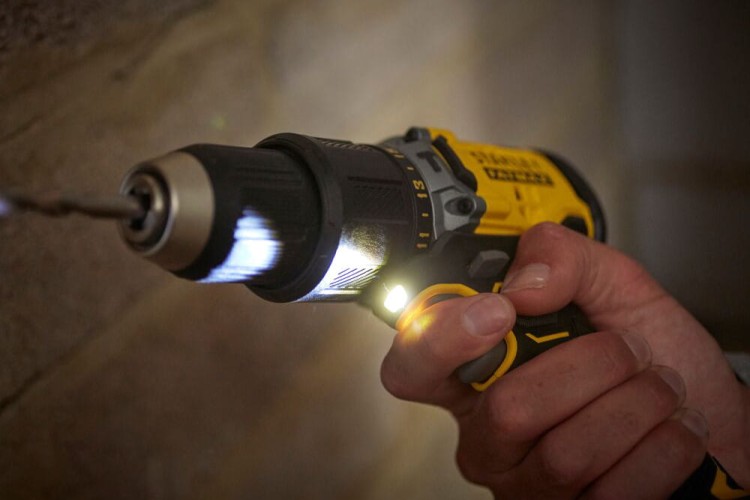 STANLEY SFMCD715D1K Wkrętarka z udarem