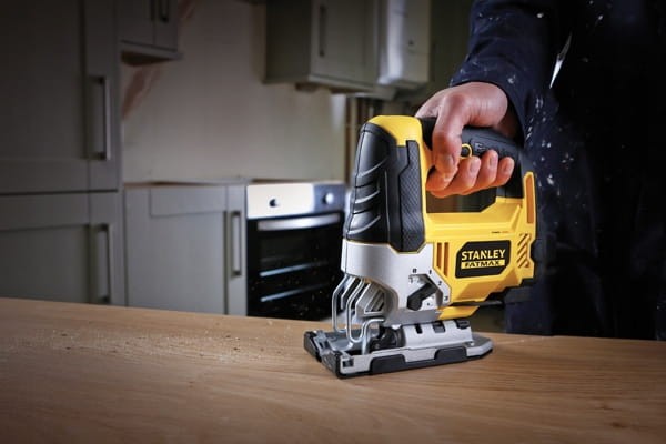 STANLEY Wyrzynarka 710W 230V