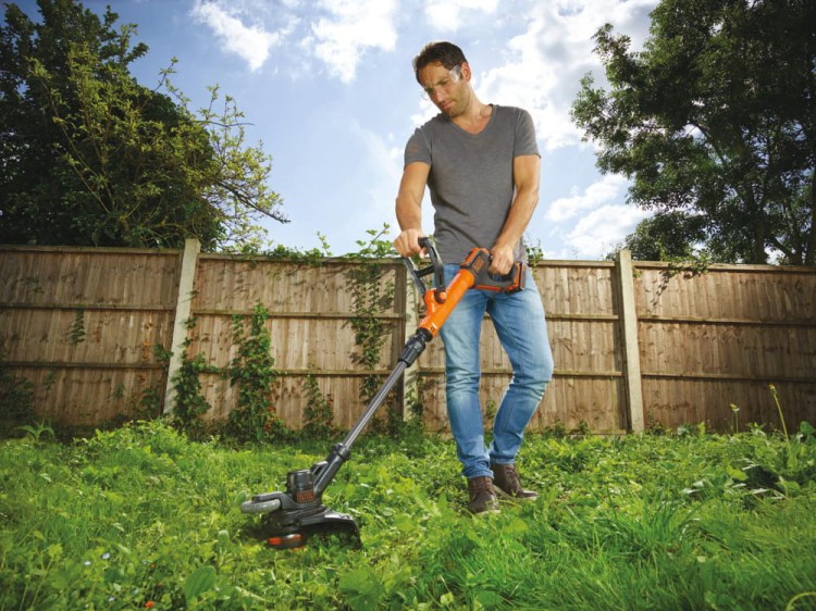 BLACK DECKER Podkaszarka żyłkowa akumulatorowa