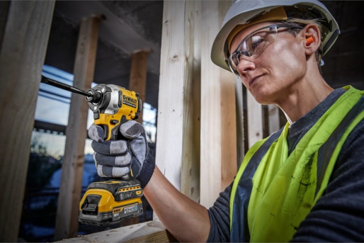 Zastosowanie DEWALT DCF850E1T