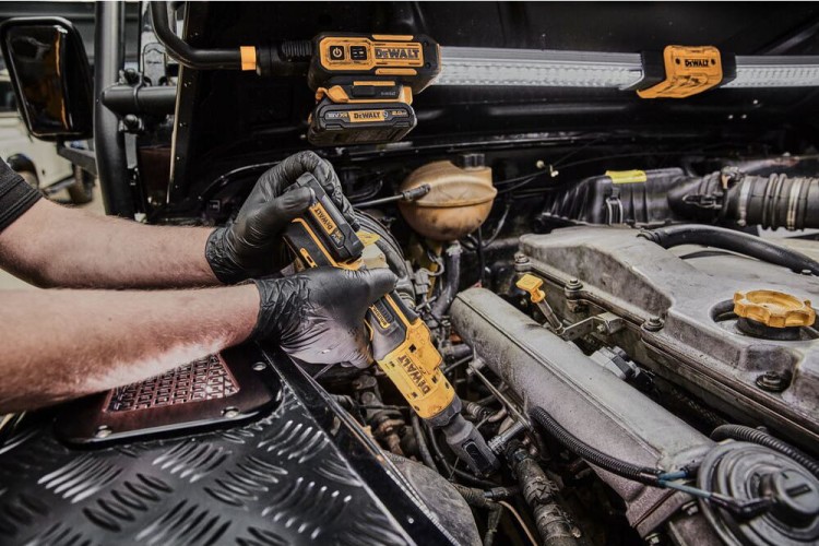 DEWALT DCF503D1