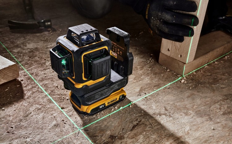 zastosowanie lasera krzyżowego zielonego DEWALT DCLE34031N