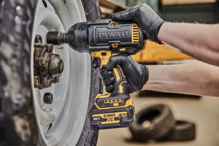 Zastosowanie DEWALT DCF900P2G