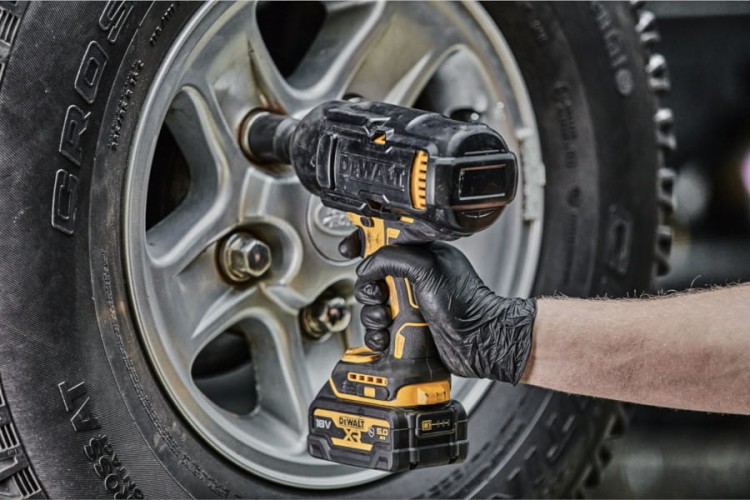 Zastosowanie DEWALT DCF900P2G