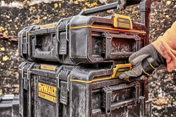 Zastosowanie skrzyni narzędziowej DEWALT DWST83294-1
