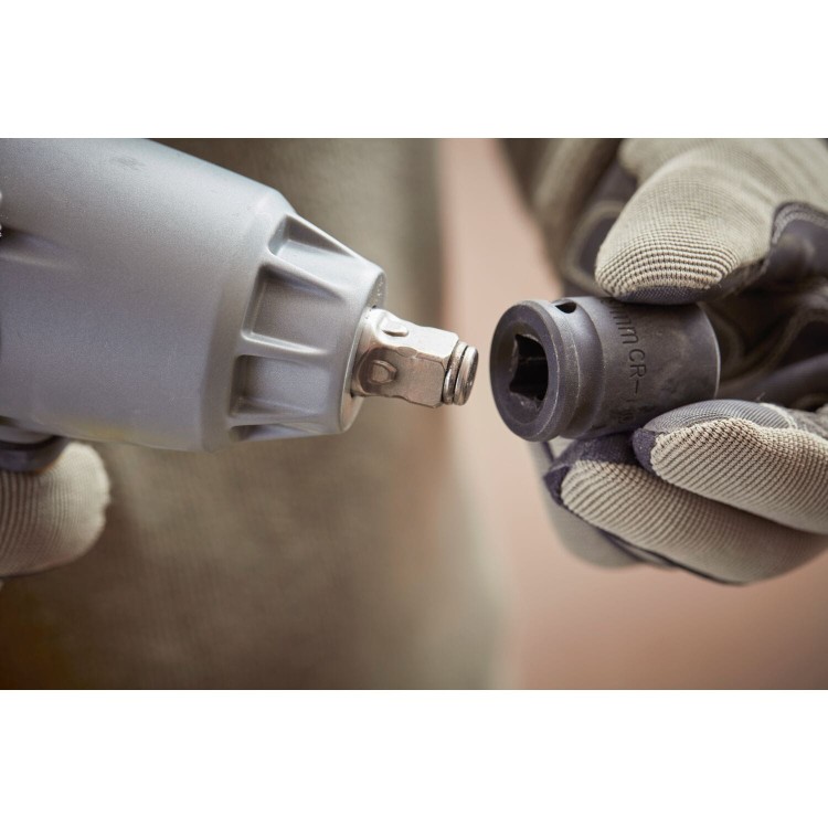 Klucz udarowy STANLEY SFMCF900B prosta obsługa