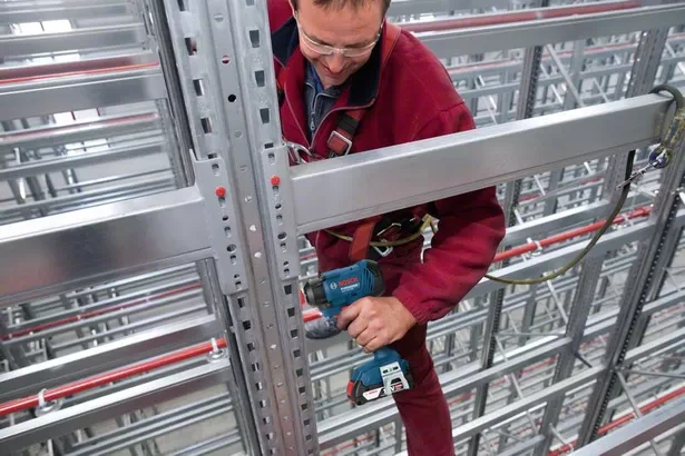 BOSCH Zakrętarka GDX 180Li i Wkrętarka GSR18V-50 3x5Ah + ładowarka + walizka