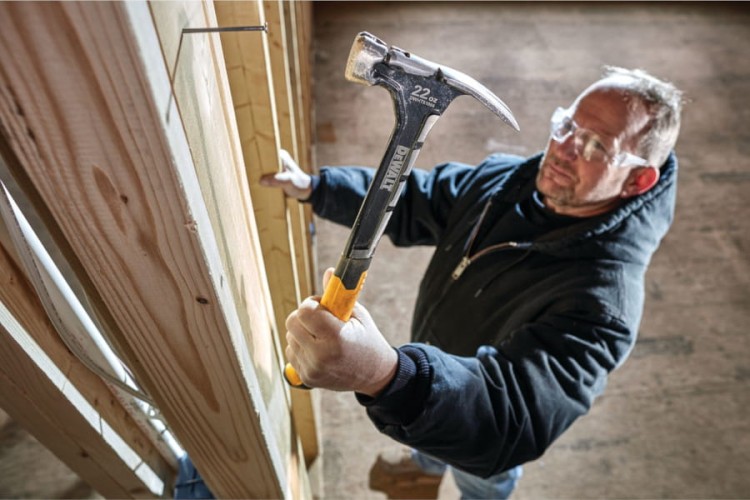 DEWALT DWHT0-51064 Młotek stalowy 624g - Zastosowanie