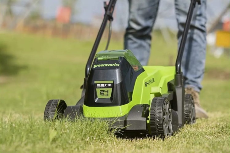 GREENWORKS Kosiarka akumulatorowa 24V 33cm 4.0Ah