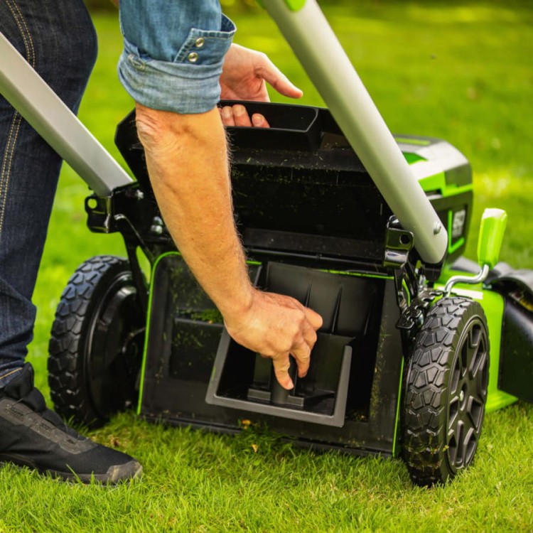 Kosiarka akumulatorowa z napędem 60V 46cm GREENWORKS GD60LM46SP