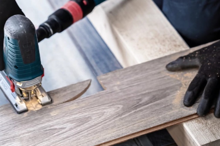Zastosowanie brzeszczotu do wyrzynarek Bosch Expert 'Laminate clean' T 128 BHM