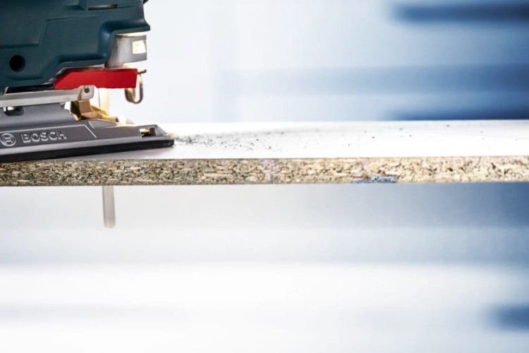 Zastosowanie brzeszczotu do wyrzynarek Bosch Expert 'Hardwood 2-side clean' T 308 BF