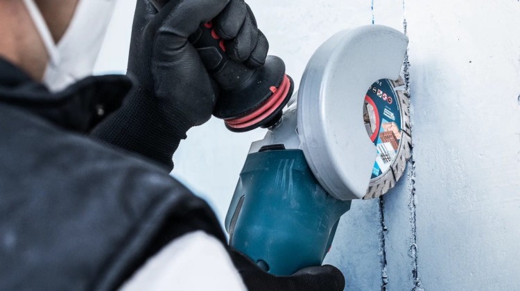 BOSCH Tarcza diamentowa 115mm do betonu zbrojonego Expert Multimaterial