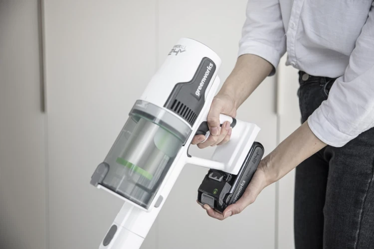 GREENWORKS GD24SVK4D
