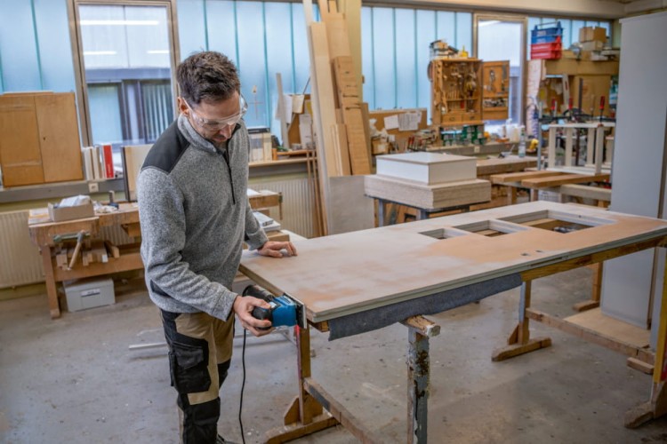 BOSCH 06012A2300 Szlifierka oscylacyjna 180W GSS 160 Multi + L-Boxx 136