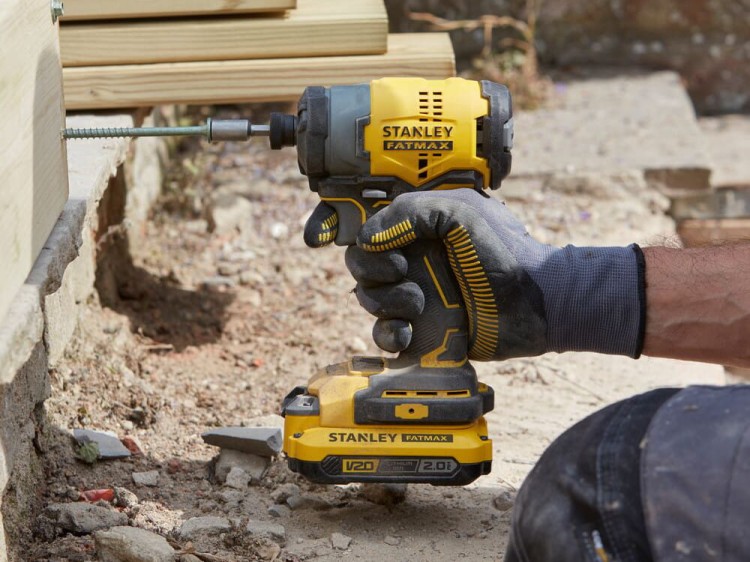 STANLEY SFMCF820D2K Zakrętarka udarowa fatmax 18V V20 2x 2.0Ah