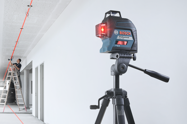 zastosowanie lasera krzyżowego BOSCH GLL 3-80