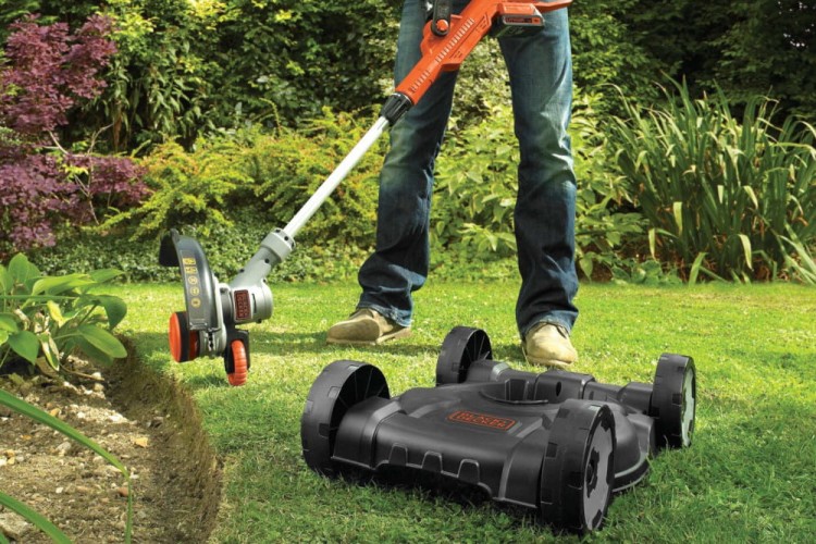 Black Decker CM100 Podstawa jezdna do kosiarki