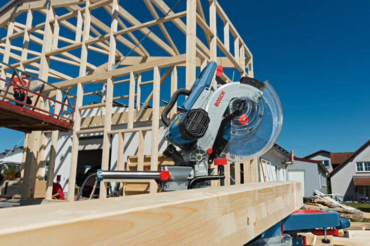 BOSCH GCM 12 SDE pilarka ukosowa 305mm 1800W zastosowanie