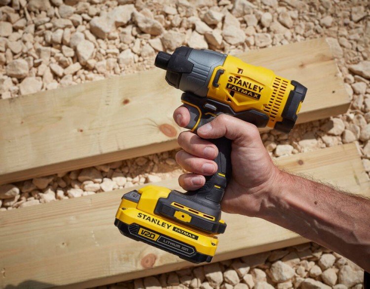 STANLEY SFMCF800B Zakrętarka udarowa "body" 18V seria V20