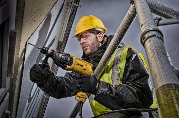 DeWalt D25033K młotowiertarka