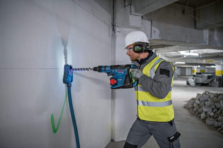 BOSCH GBH 18V-40 C Młot