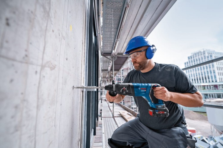 BOSCH GBH 18V-28 DC