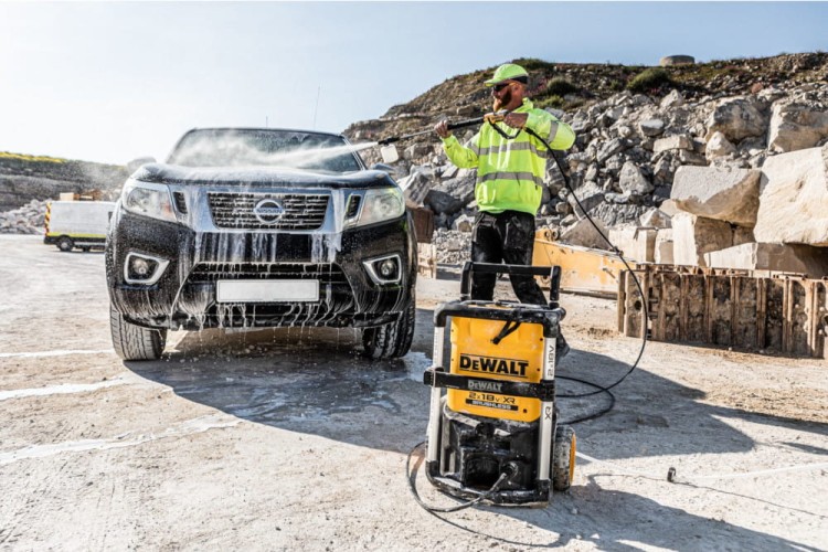 Myjka ciśnieniowa DEWALT DCMPW1600N zastosowanie