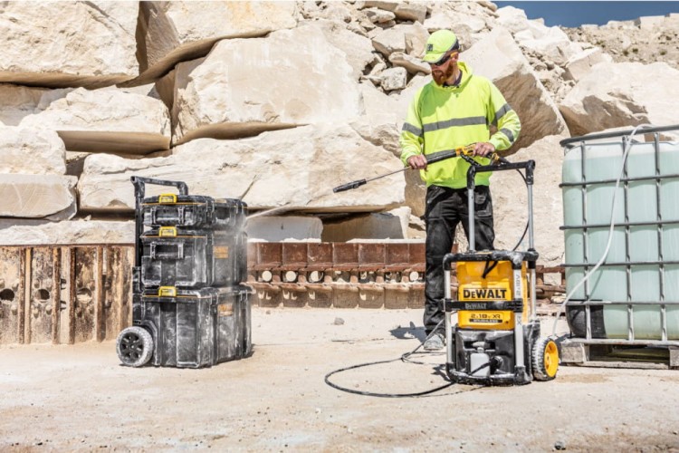 Myjka ciśnieniowa DEWALT DCMPW1600N zastosowanie