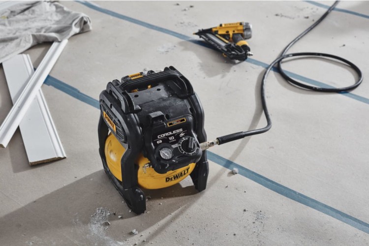 Kompresor DEWALT DCC1018N zastosowanie