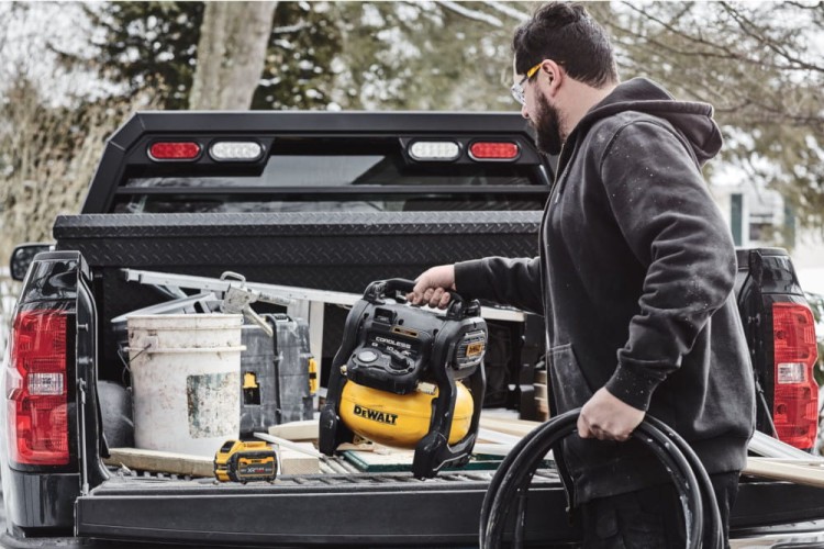 Kompresor DEWALT DCC1018N zastosowanie