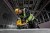 Zastosowanie gwoździarki DEWALT DCN890N