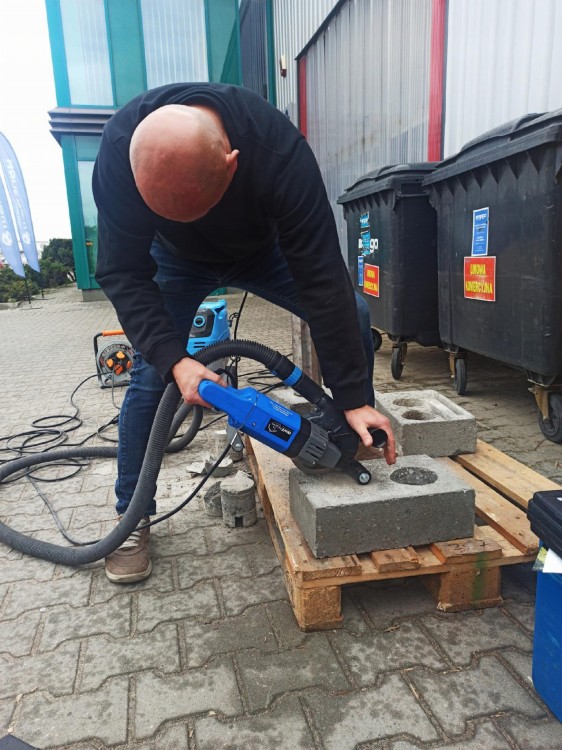 Wiertnica BAIER BDB 825 na mokro i sucho do 200mm 1800W - Zastosowanie