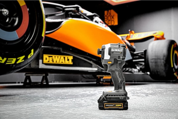 Zakrętarka udarowa McLaren DeWalt DCF85M