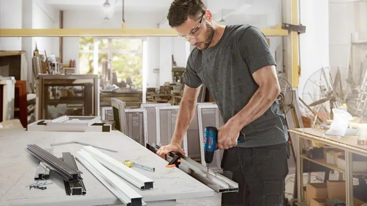 BOSCH GSR 120-Li wkrętarka 12V zastosowanie