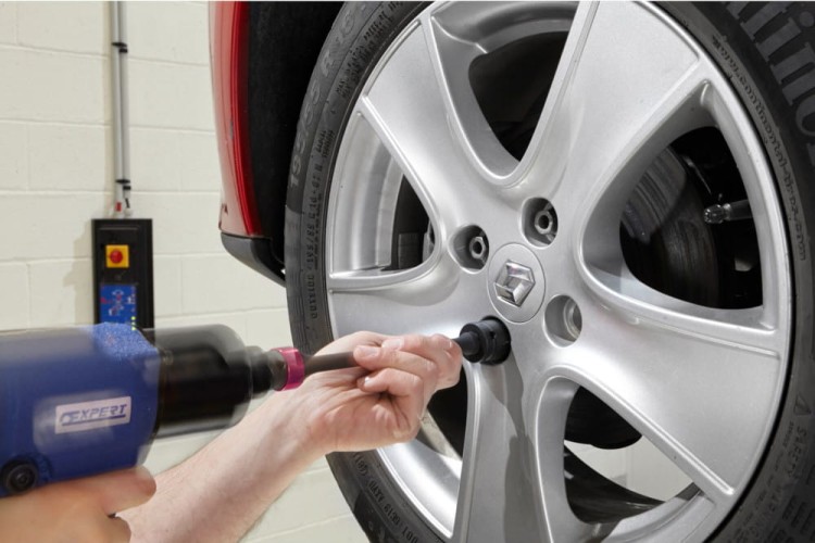 Nasadka udarowa Expert by Facom zastosowanie