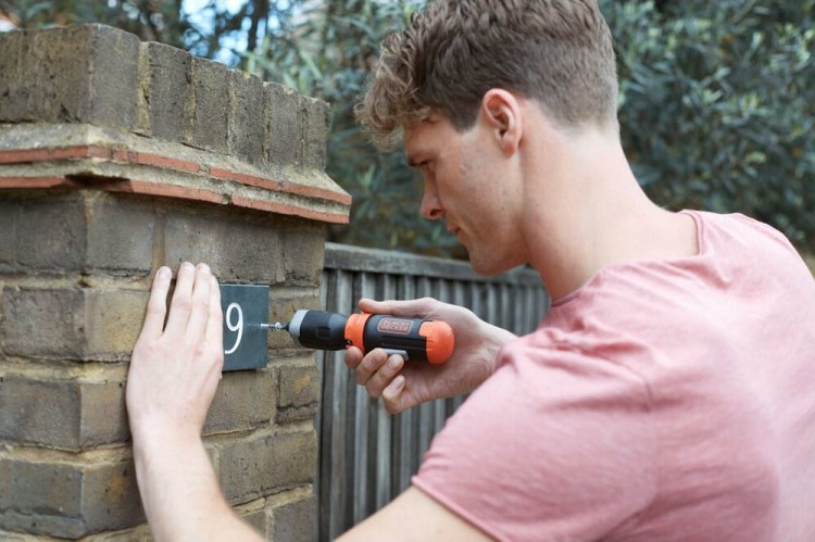 Wkrętak akumulatorowy Black Decker BCF601C zastosowanie