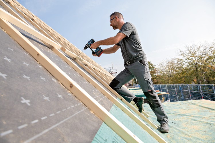 o346585v186 GSB_18V-150_C_application_Dachstuhl125_T2_T5.jpg