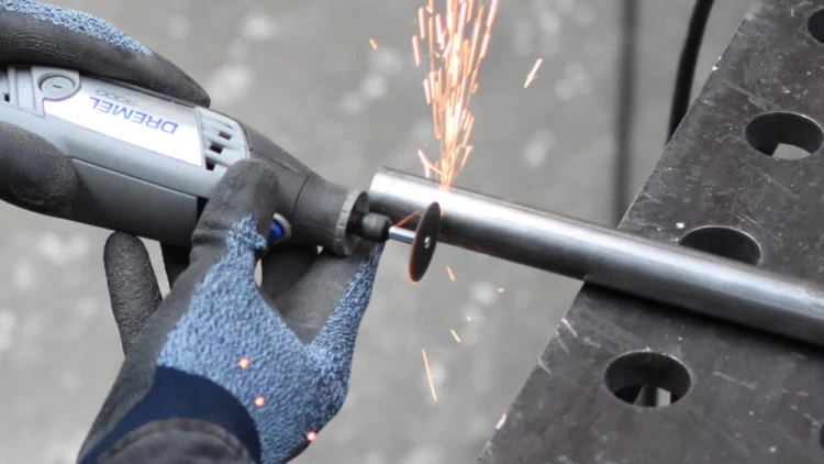 Narzędzie wielofunkcyjne Dremel 3000 zastosowanie