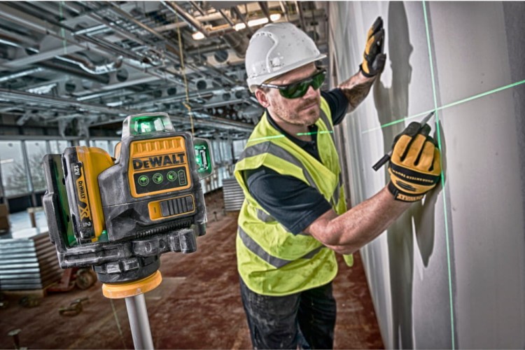 zastosowanie lasera krzyżowego DEWALT DCE089D1G