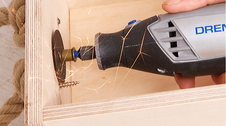 Zastosowanie Tarczy tnącej do metalu EZ SpeedClic. 38 mm Dremel