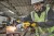 zastosowanie szlifierki kątowej sieciowej 115mm DEWALT DWE4036