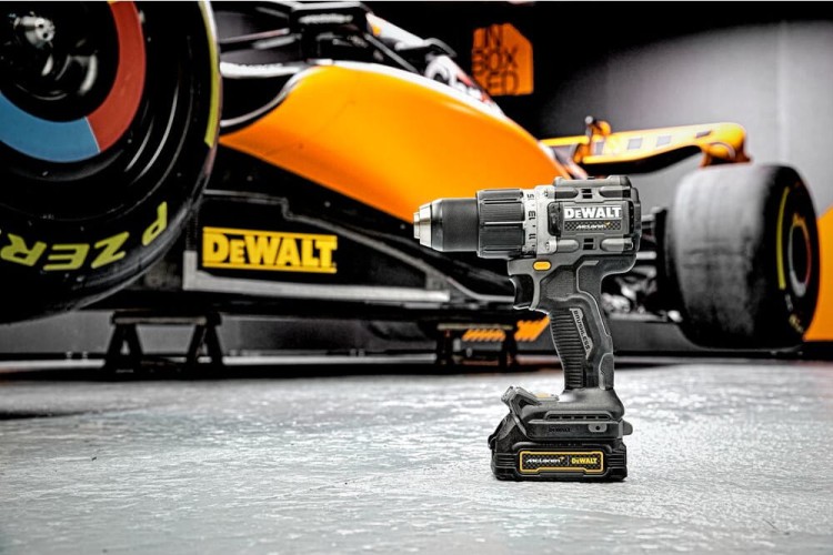DeWalt DCD85M