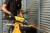 zastosowanie szlifierki kątowej 230mm DEWALT DWE492