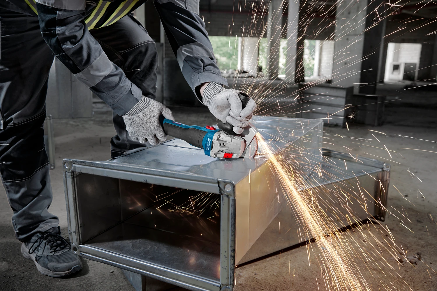 BOSCH GWS 18V-8
