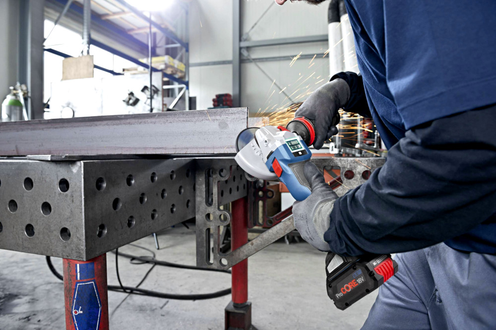 BOSCH GWS 18V-10 SC PROFESSIONAL