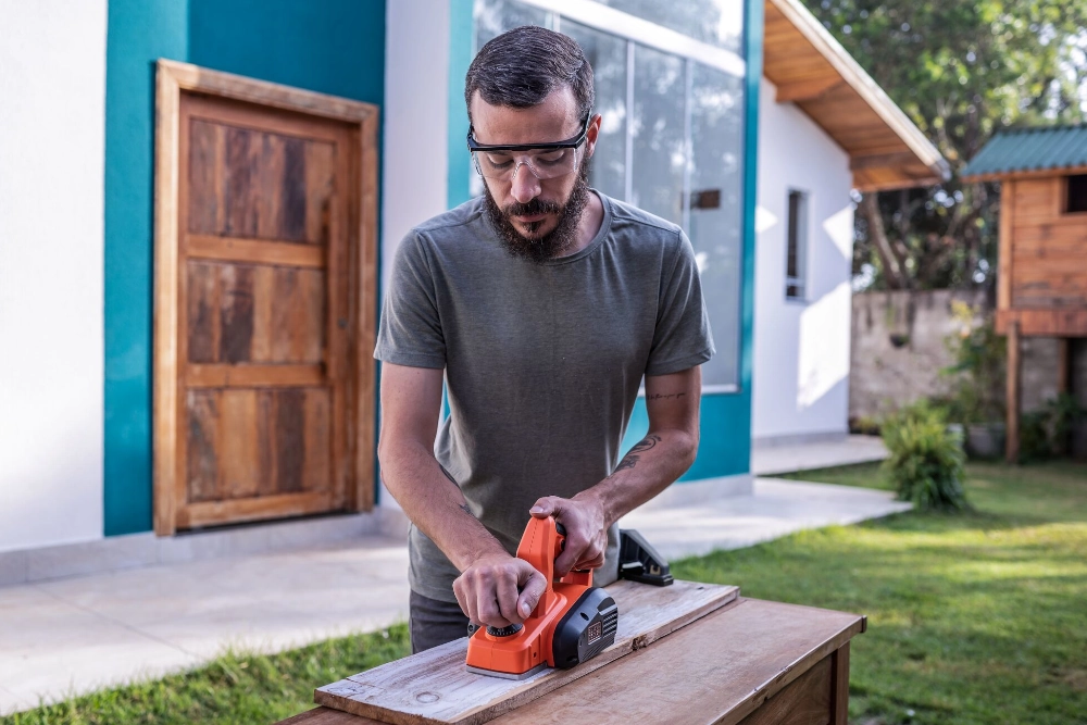 Black Decker BEW712 Użycie struga