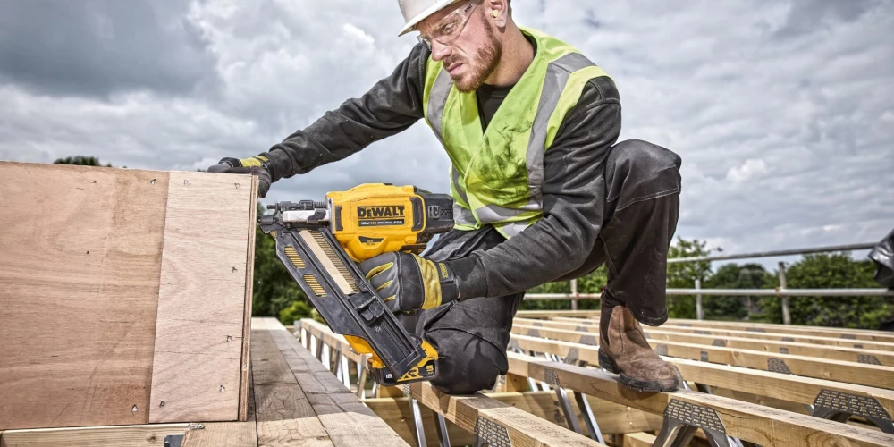 Dewalt XR DCN930
