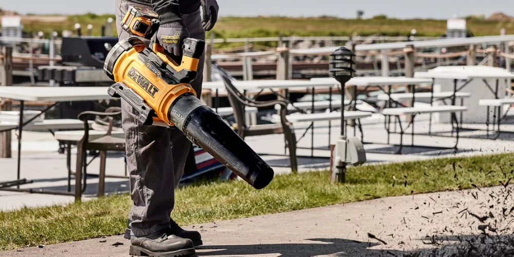 Dewalt 54V XR FLEXVOLT DCMBL777