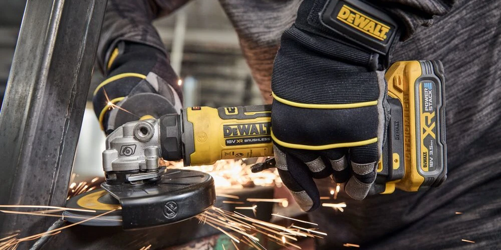 Dewalt XR DCG404